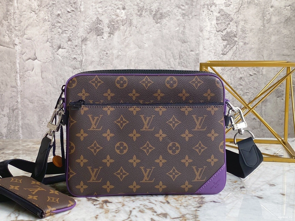 WIS MESSENGER LOUIS VUITTON TRIO 0214